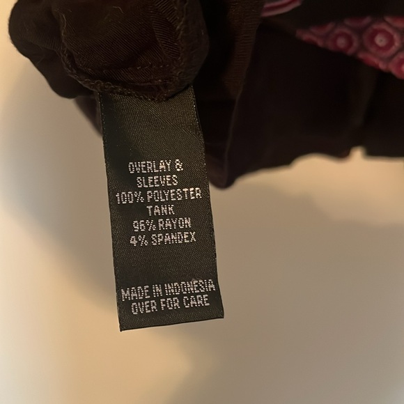 A. Byer Women's Geometric Blouse - Burgundy and Black - Picture 7 of 7